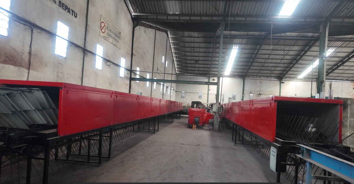 Stone Blasting Technology: Inovasi Pelapisan Batu untuk Kualitas Atap yang Lebih Unggul